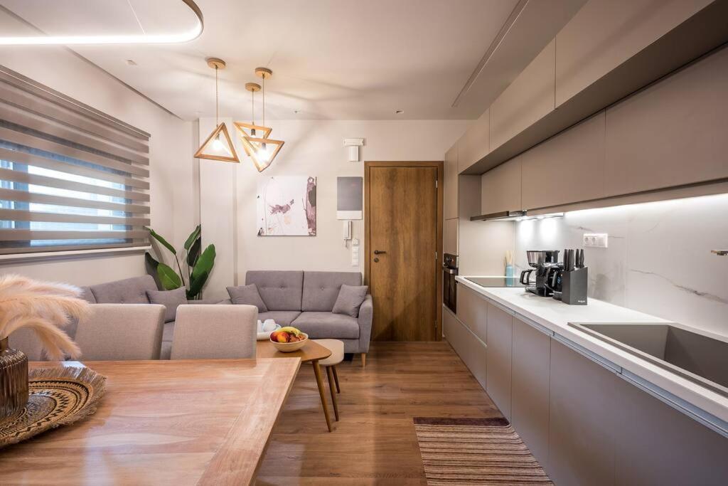Amalia'S Luxury Apartment 2 이라클리온 외부 사진
